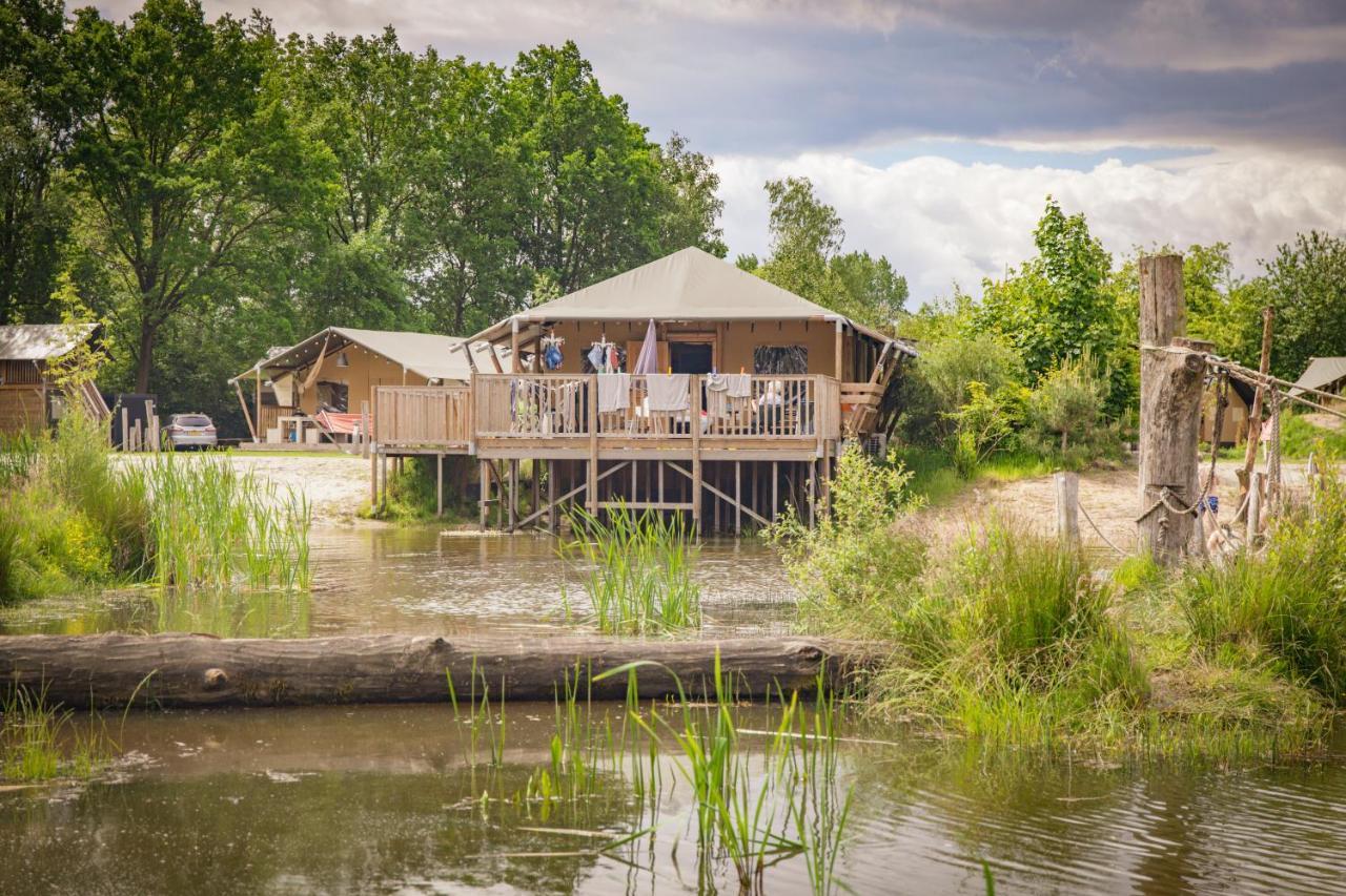 Nieuw-Heeten Vakantiepark Sallandshoeve מראה חיצוני תמונה
