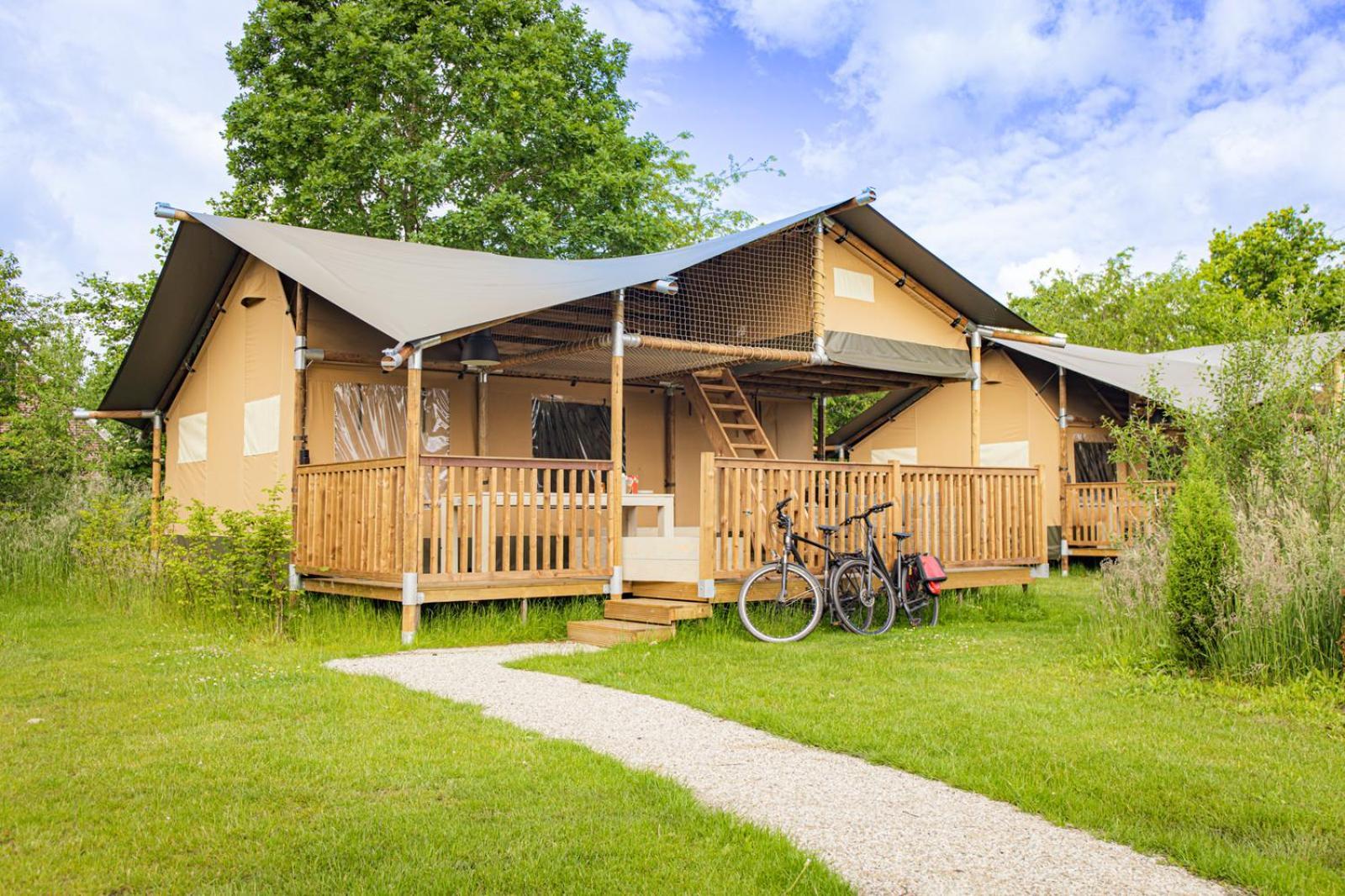 Nieuw-Heeten Vakantiepark Sallandshoeve מראה חיצוני תמונה