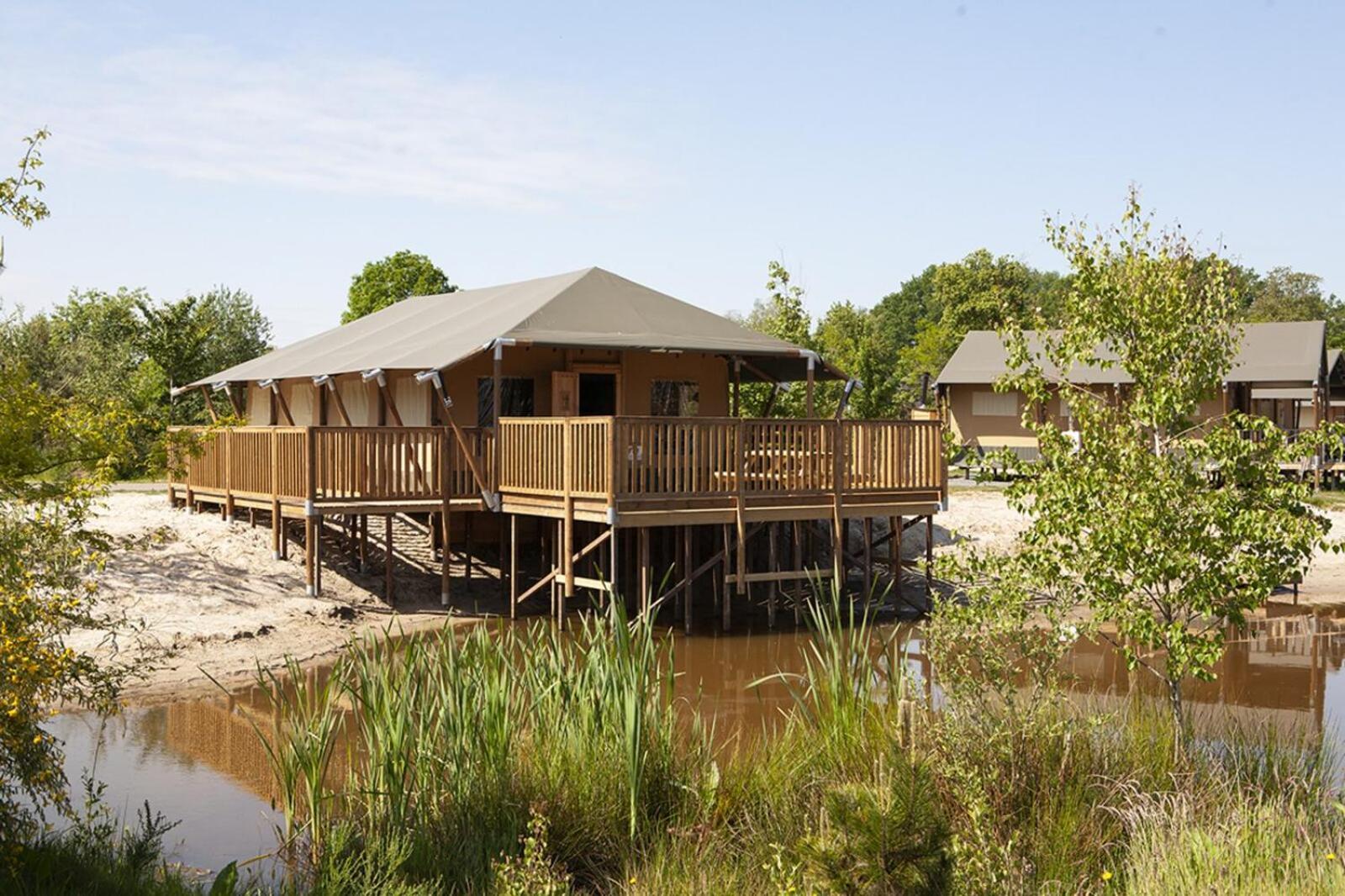 Nieuw-Heeten Vakantiepark Sallandshoeve מראה חיצוני תמונה