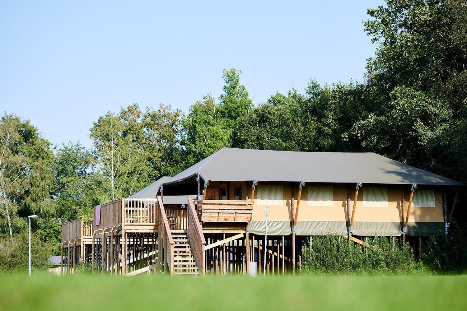 Nieuw-Heeten Vakantiepark Sallandshoeve מראה חיצוני תמונה