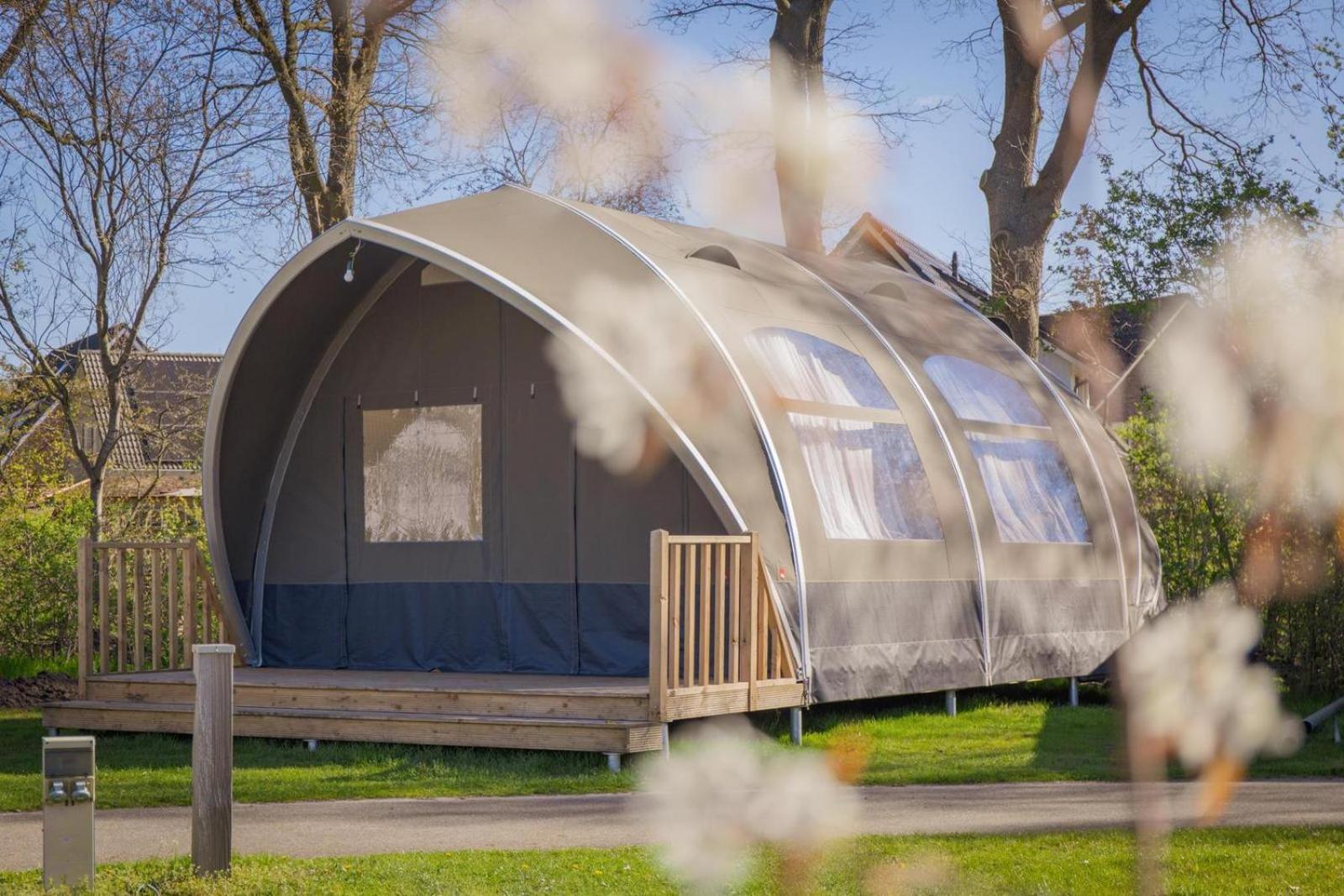 Nieuw-Heeten Vakantiepark Sallandshoeve מראה חיצוני תמונה
