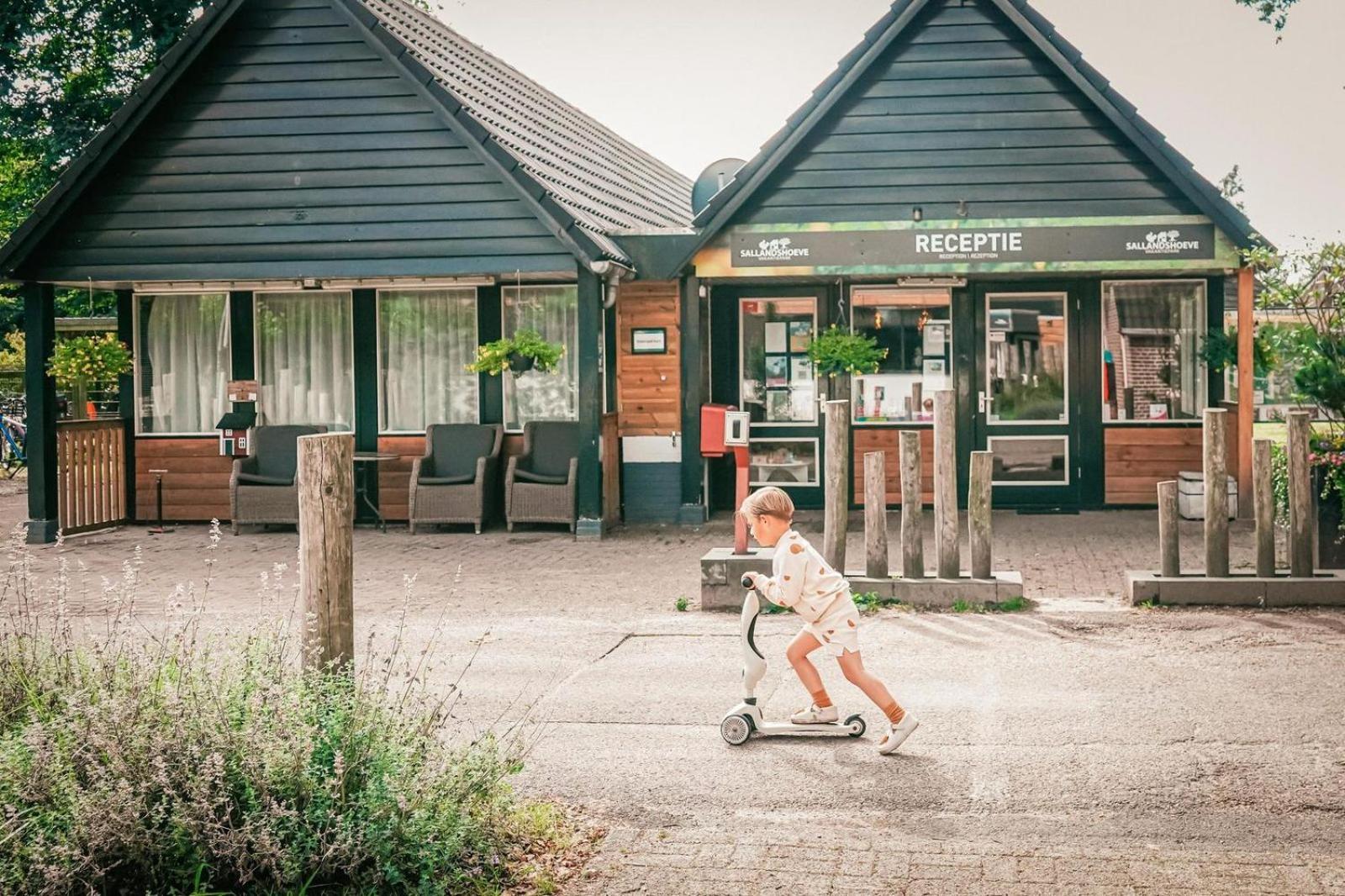 Nieuw-Heeten Vakantiepark Sallandshoeve מראה חיצוני תמונה