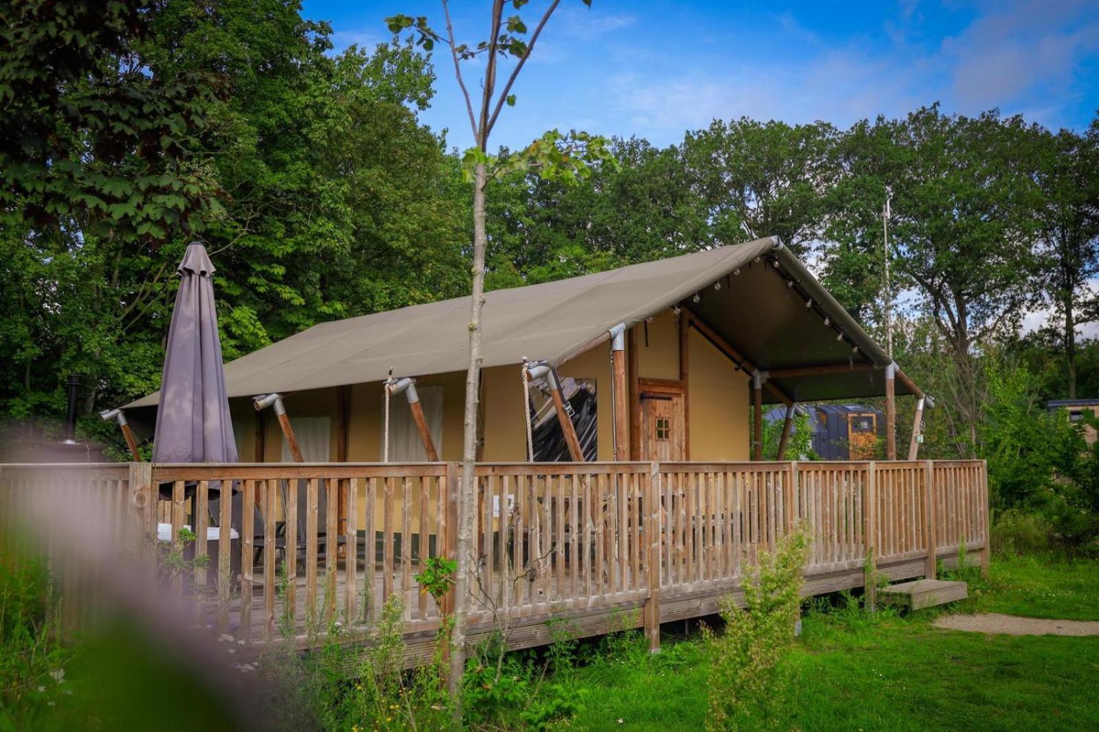 Nieuw-Heeten Vakantiepark Sallandshoeve מראה חיצוני תמונה